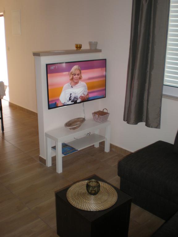 Apartment Maria Banjol Habitación foto